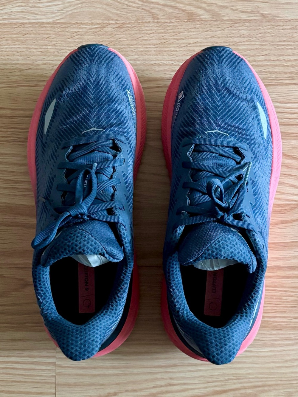 Hoka One One Clifton 9 GTX Running Shoes W10